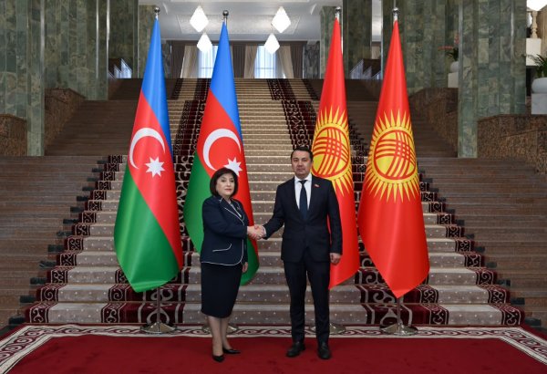 Azərbaycan-Qırğızıstan münasibətlərinin müttəfiqlik səviyyəsində inkişafı müzakirə edilib (FOTO)