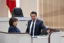 Azərbaycan-Qırğızıstan münasibətlərinin müttəfiqlik səviyyəsində inkişafı müzakirə edilib (FOTO)