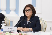 Azərbaycan-Qırğızıstan münasibətlərinin müttəfiqlik səviyyəsində inkişafı müzakirə edilib (FOTO)
