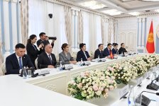 Azərbaycan-Qırğızıstan münasibətlərinin müttəfiqlik səviyyəsində inkişafı müzakirə edilib (FOTO)