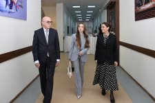 Alyona Əliyeva Mədəniyyət və Sənətkarlıq üzrə Bakı Dövlət Peşə Təhsili Mərkəzində inklüziv təlim və tədris mərkəzinin açılışında iştirak edib (FOTO)