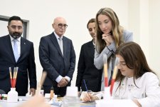 Alyona Əliyeva Mədəniyyət və Sənətkarlıq üzrə Bakı Dövlət Peşə Təhsili Mərkəzində inklüziv təlim və tədris mərkəzinin açılışında iştirak edib (FOTO)