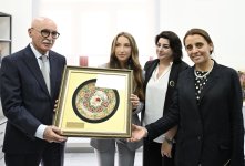 Alyona Əliyeva Mədəniyyət və Sənətkarlıq üzrə Bakı Dövlət Peşə Təhsili Mərkəzində inklüziv təlim və tədris mərkəzinin açılışında iştirak edib (FOTO)