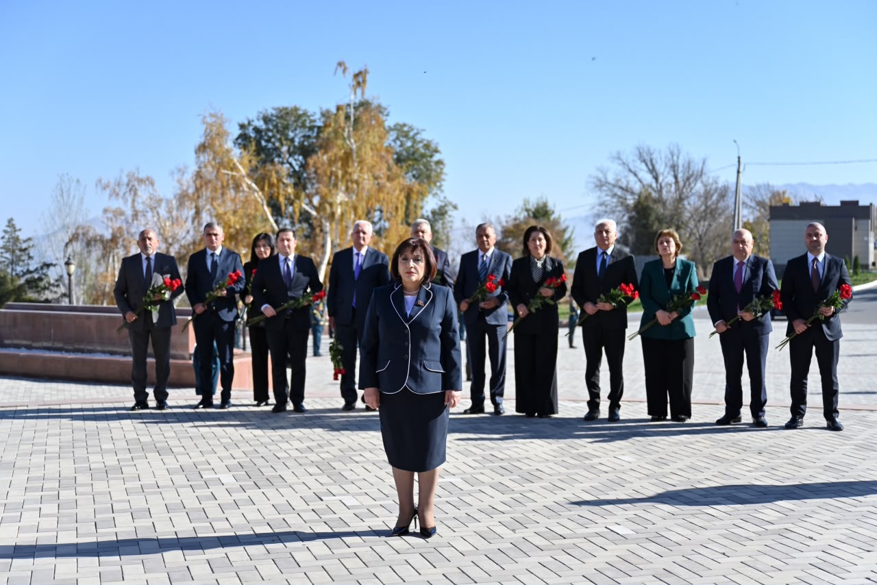 Sahibə Qafarova Bişkekdə Çingiz Aytmatovun ev-muzeyini ziyarət edib (FOTO)