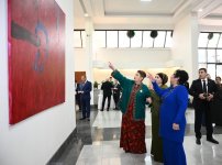 Heydər Əliyev Fondunun vitse-prezidenti Leyla Əliyeva Aşqabadda MAMA “Ana təbiət” beynəlxalq incəsənət sərgisinin açılışında iştirak edib (FOTO)