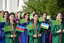 Heydər Əliyev Fondunun vitse-prezidenti Leyla Əliyeva Aşqabadda MAMA “Ana təbiət” beynəlxalq incəsənət sərgisinin açılışında iştirak edib (FOTO)