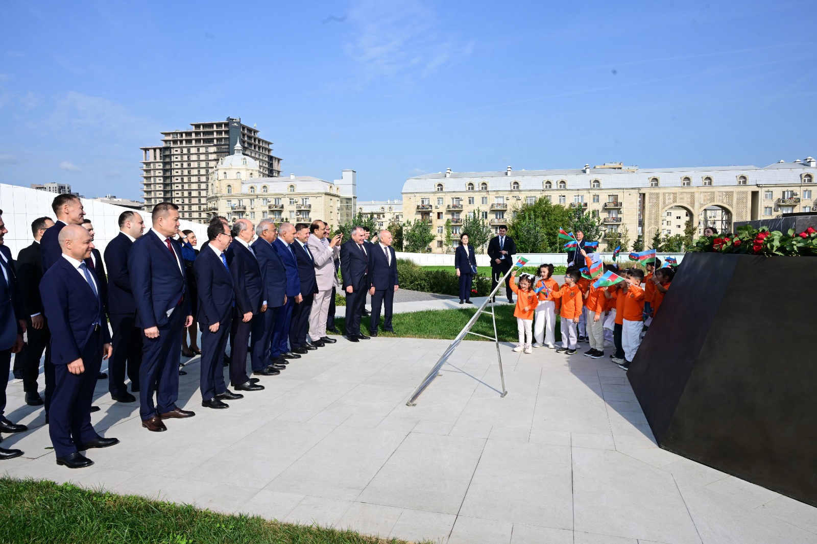 Konstitusiya Məhkəməsində süni intellektin məhkəmə fəaliyyətində rolu müzakirə olunub (FOTO)