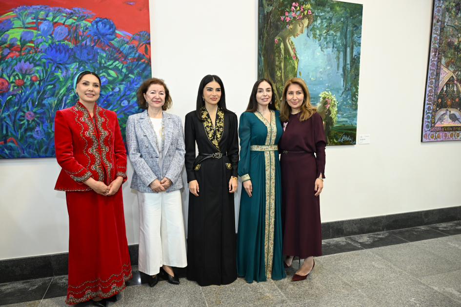 Heydər Əliyev Fondunun vitse-prezidenti Leyla Əliyeva Aşqabadda MAMA “Ana təbiət” beynəlxalq incəsənət sərgisinin açılışında iştirak edib (FOTO)