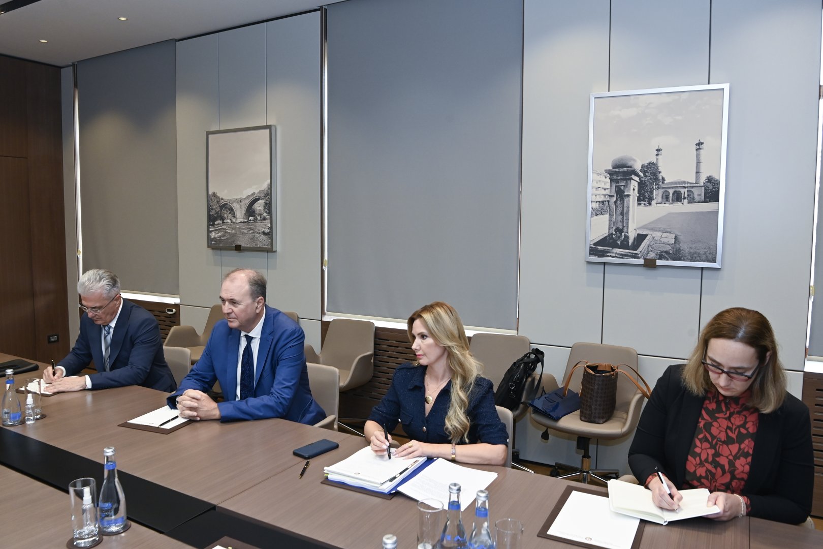 Azərbaycan və Xorvatiya Orta Dəhlizin imkanlarını müzakirə edib (FOTO)
