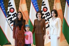 Heydər Əliyev Fondunun vitse-prezidenti Leyla Əliyeva Səmərqənddə Uşaqların rifahına investisiya mövzusunda Ümumdünya Sammitinin açılış mərasimində iştirak edib (FOTO)