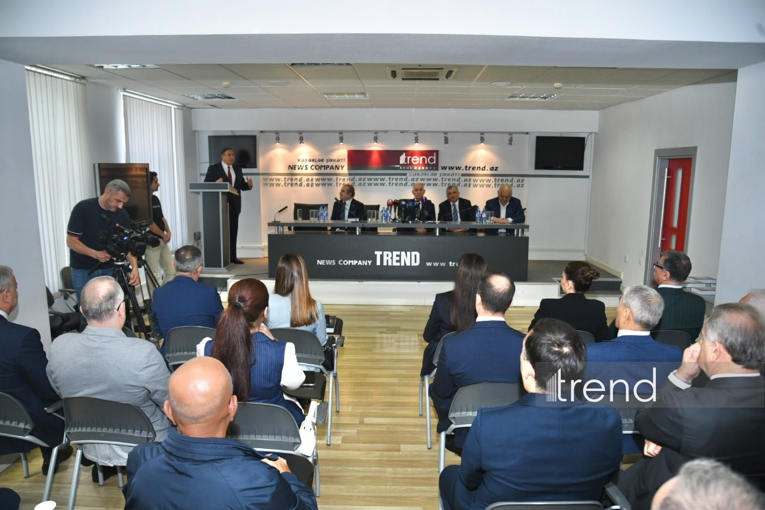 Azər Qarayevin “Təhlükəsizlik prizmasından baxış” kitabının təqdimatı keçirilib (FOTO)