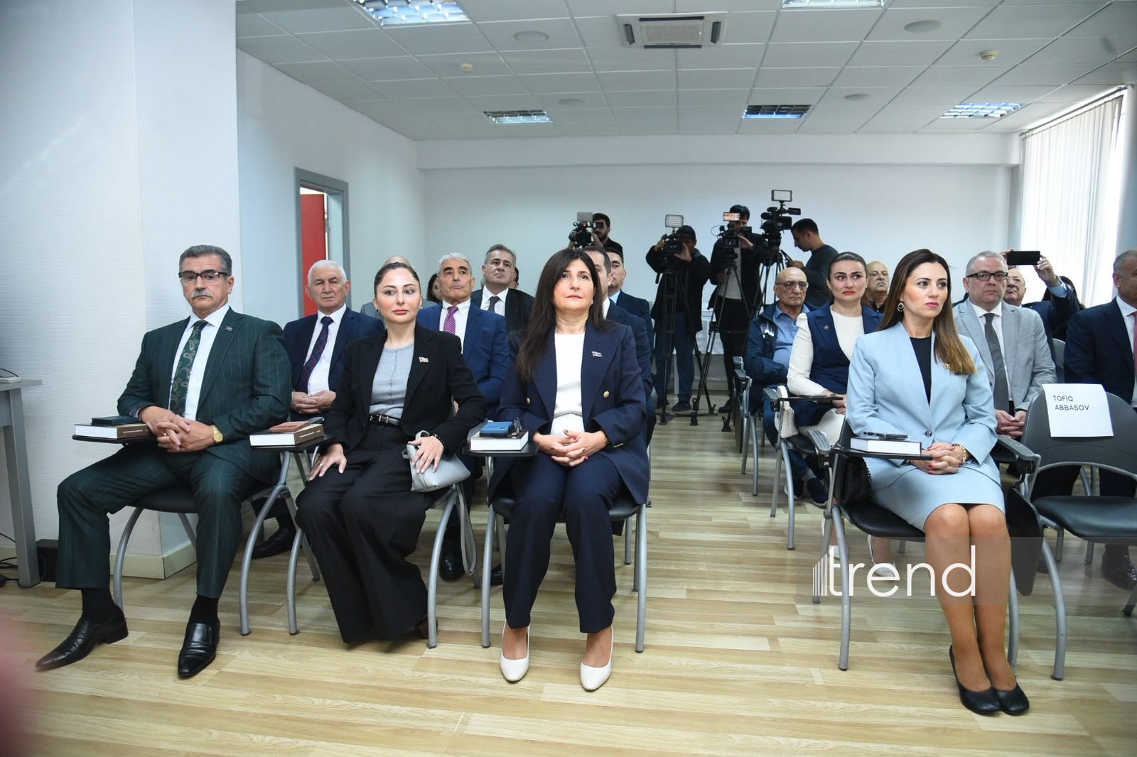 Azər Qarayevin “Təhlükəsizlik prizmasından baxış” kitabının təqdimatı keçirilib (FOTO)