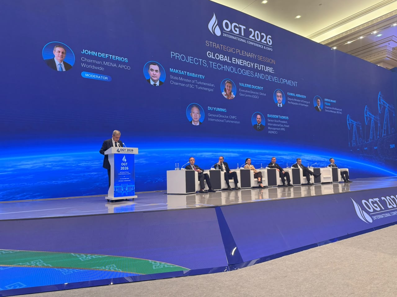 Azərbaycan nümayəndə heyəti Türkmənistanda keçirilən Neft və Qaz sərgisində (OGT 2026) iştirak edib (FOTO)
