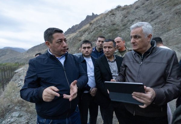Ermənistan Zəngəzur dəhlizinin keçəcəyi ərazilərdə hərəkətə keçdi (FOTO)