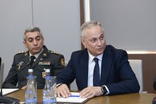 XİN-də Milli Müdafiə Universitetinin akademik kursunun iştirakçıları ilə görüş keçirilib (FOTO)