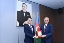 XİN-də Milli Müdafiə Universitetinin akademik kursunun iştirakçıları ilə görüş keçirilib (FOTO)