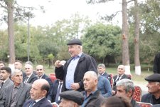 Elnur Rzayev Niyazoba kəndində səyyar qəbul keçirib (FOTO)