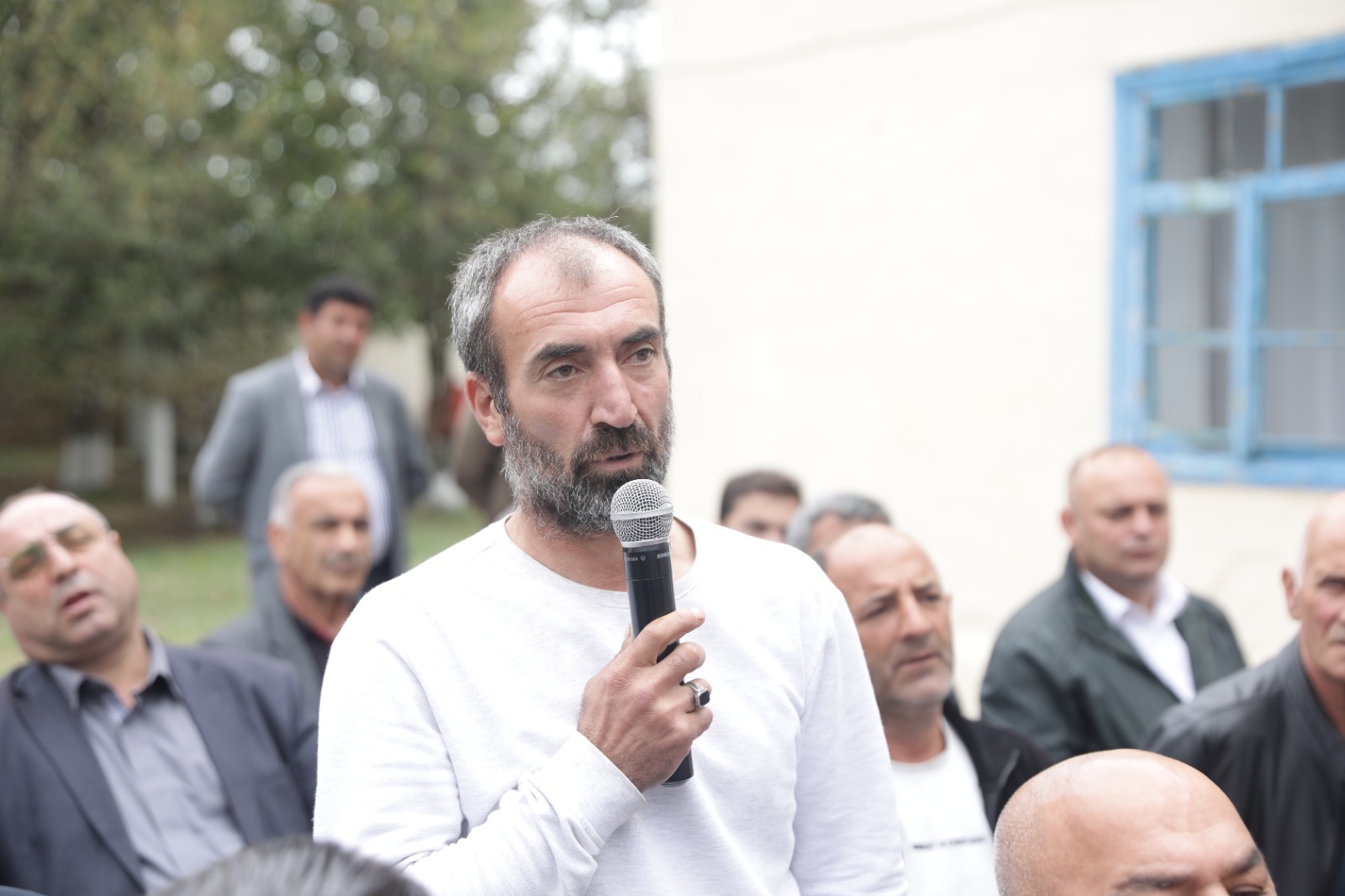 Elnur Rzayev Niyazoba kəndində səyyar qəbul keçirib (FOTO)
