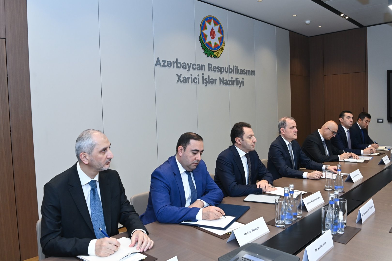 XİN Caişankarın Bakıya səfəri barədə məlumat yaydı (FOTO)