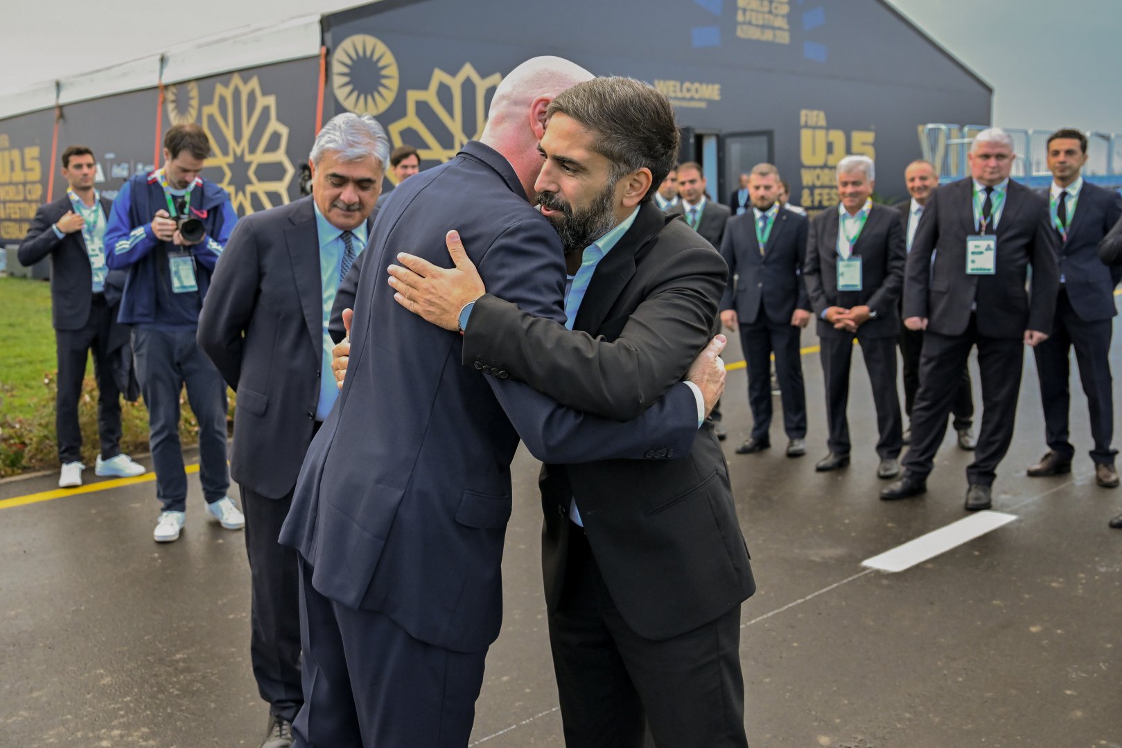 FIFA U-15-in ilk oyun günündə rəsmilərin Hövsan Yarış Kompleksinə səfəri baş tutub (FOTO)