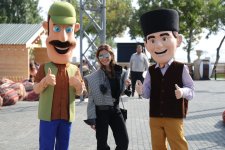 Zeytun Festivalının ikinci günü başladı (FOTO)