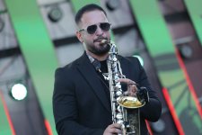 Zeytunla başlayan, musiqi ilə davam edən gün (FOTO)