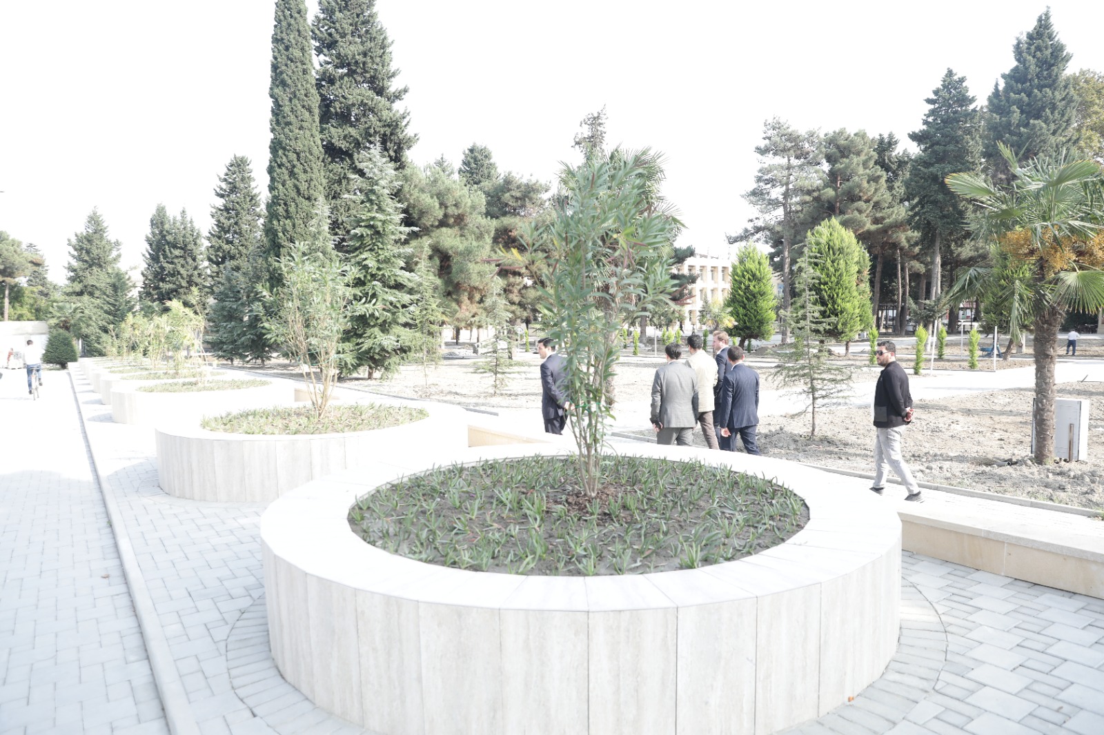 Xaçmazda “Şəhərsalma və Memarlıq İli” çərçivəsində Nəriman Nərimanov küçəsindəki park əsaslı şəkildə yenidən qurulur (FOTO)