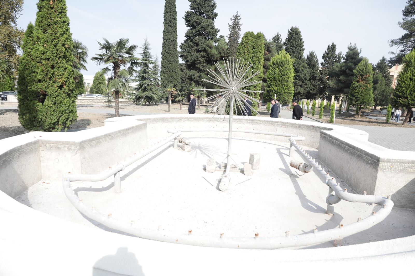 Xaçmazda “Şəhərsalma və Memarlıq İli” çərçivəsində Nəriman Nərimanov küçəsindəki park əsaslı şəkildə yenidən qurulur (FOTO)