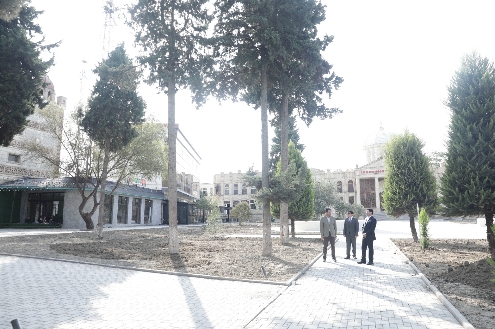 Xaçmazda “Şəhərsalma və Memarlıq İli” çərçivəsində Nəriman Nərimanov küçəsindəki park əsaslı şəkildə yenidən qurulur (FOTO)