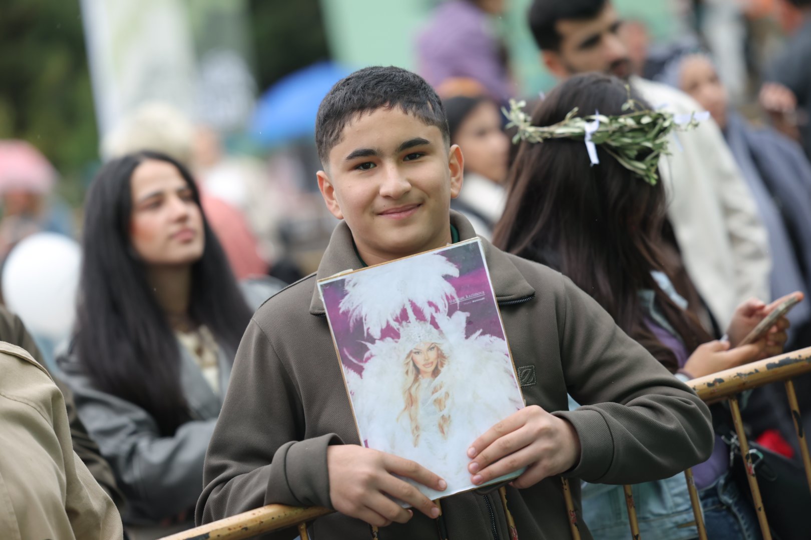 Yağışlı havaya baxmayaraq, Zeytun Festivalı davam edir (FOTO)