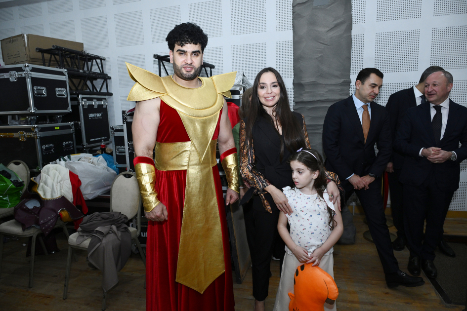 Heydər Əliyev Fondunun vitse-prezidenti Leyla Əliyeva “Turandot” tamaşasının premyerasını izləyib (FOTO)