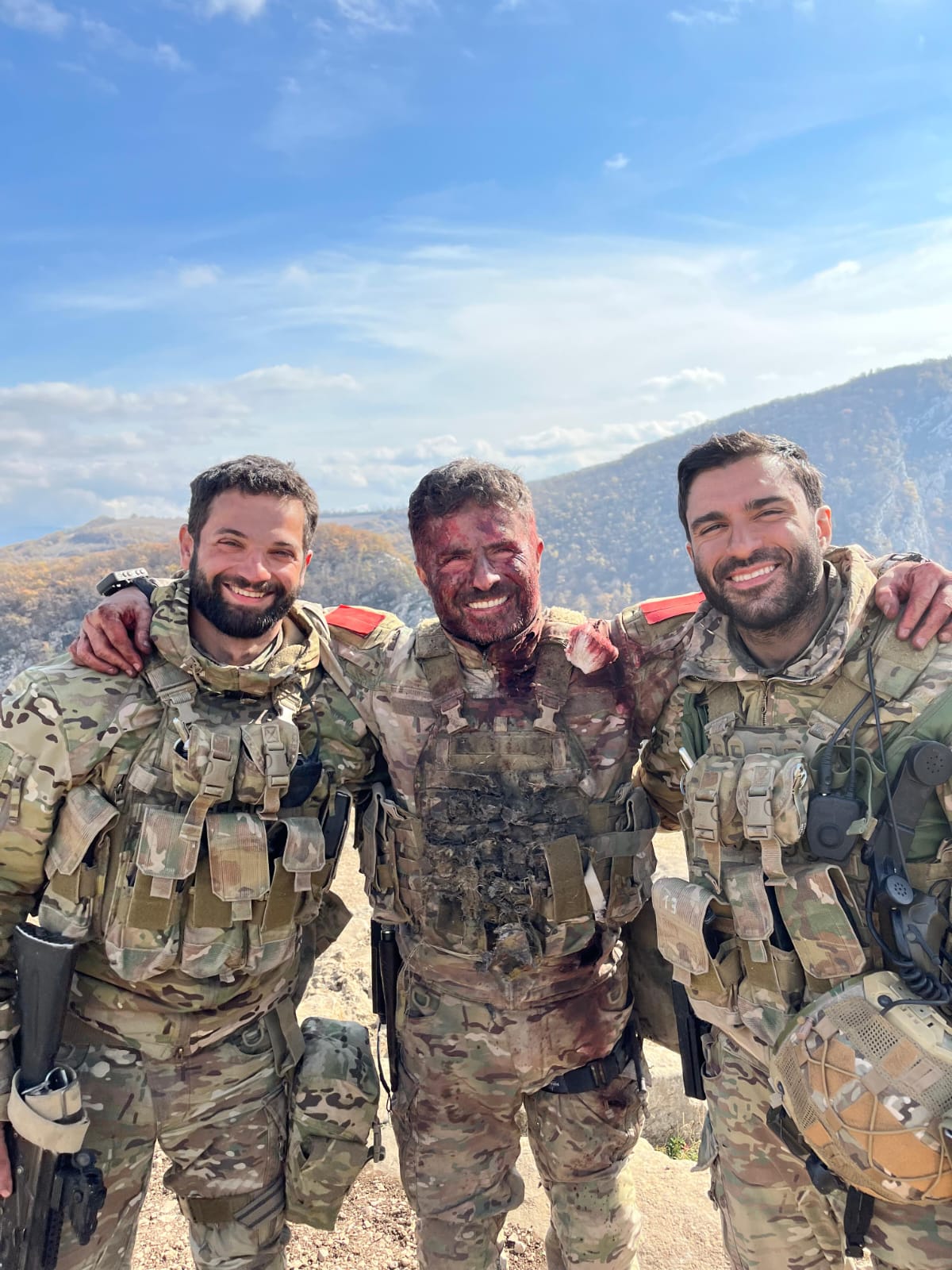 “44” filminin pərdə arxasında nələr qaldı? “Mənim yeddi oğlum” – Azərbaycan xüsusi təyinatlılarının döyüşçülərini canlandıran aktyorların səmimi etirafları (FOTO)