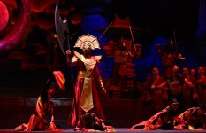 Heydər Əliyev Fondunun vitse-prezidenti Leyla Əliyeva “Turandot” tamaşasının premyerasını izləyib (FOTO)