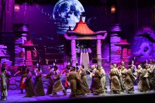 Heydər Əliyev Fondunun vitse-prezidenti Leyla Əliyeva “Turandot” tamaşasının premyerasını izləyib (FOTO)