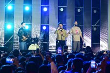 Estrada ulduzları Zeytun Festivalının səhnəsində (FOTO)