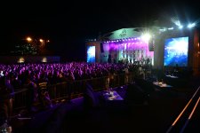 Estrada ulduzları Zeytun Festivalının səhnəsində (FOTO)