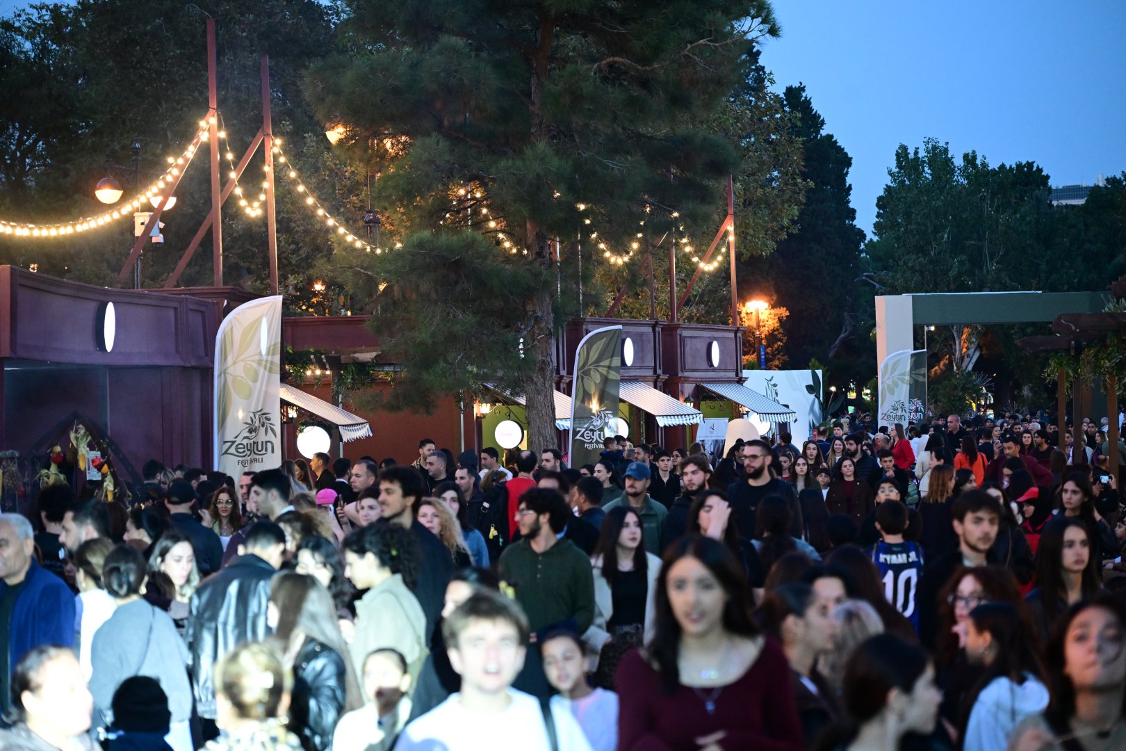 Bakı Bulvarındakı Zeytun Festivalı başa çatdı (FOTO)
