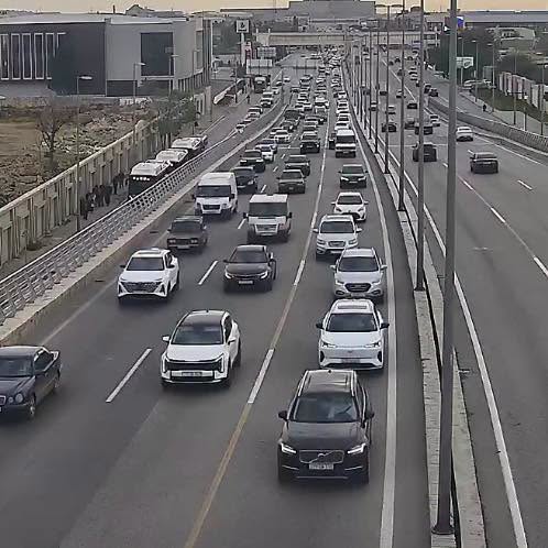 DİQQƏT: Bu yollarda tıxac var - SİYAHI (FOTO)