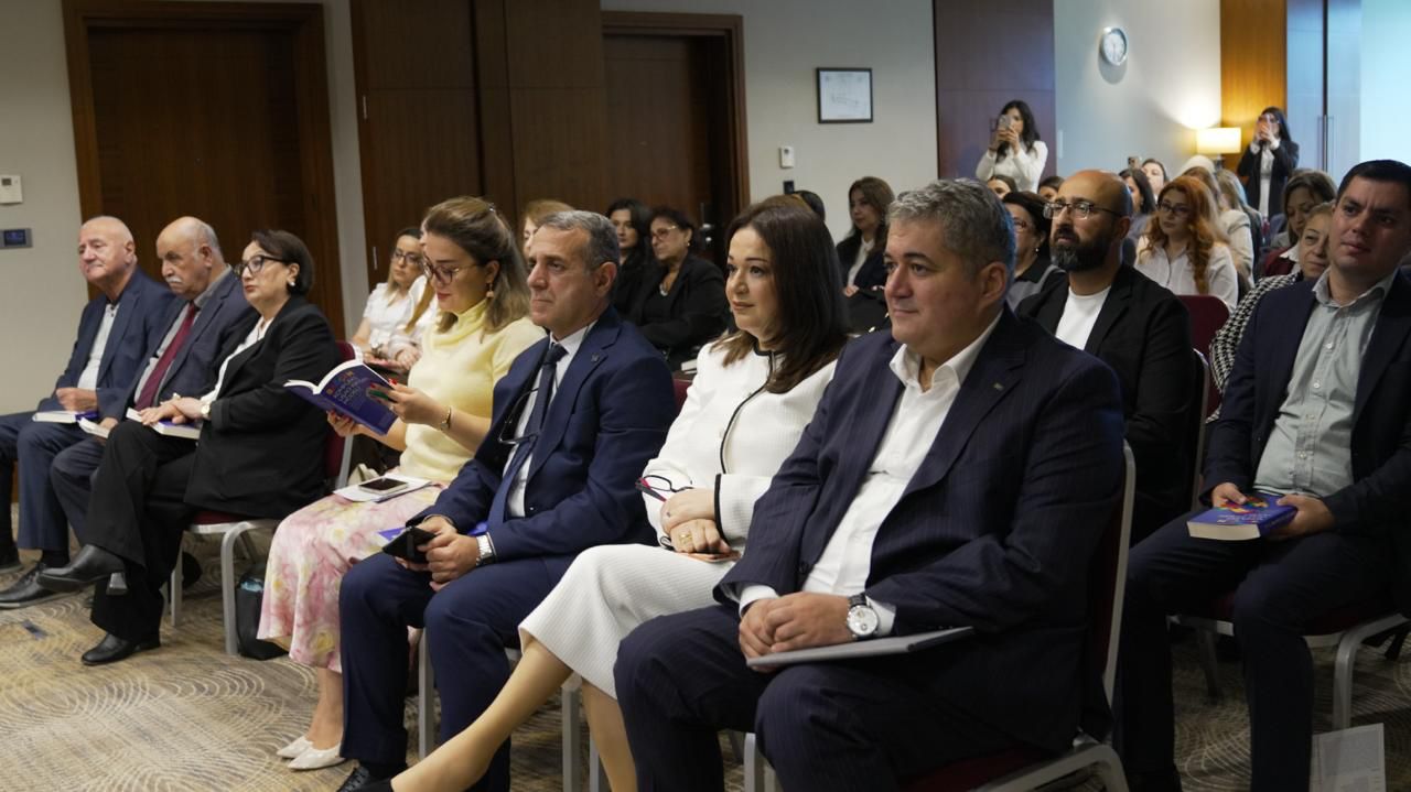 “Bağçam: kompleks uşaq inkişafı modeli” kitabının təqdimatı keçirilib (FOTO)