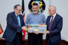 Mombasa qubernatoru Azərbaycan nümayəndə heyəti ilə görüşüb (FOTO)