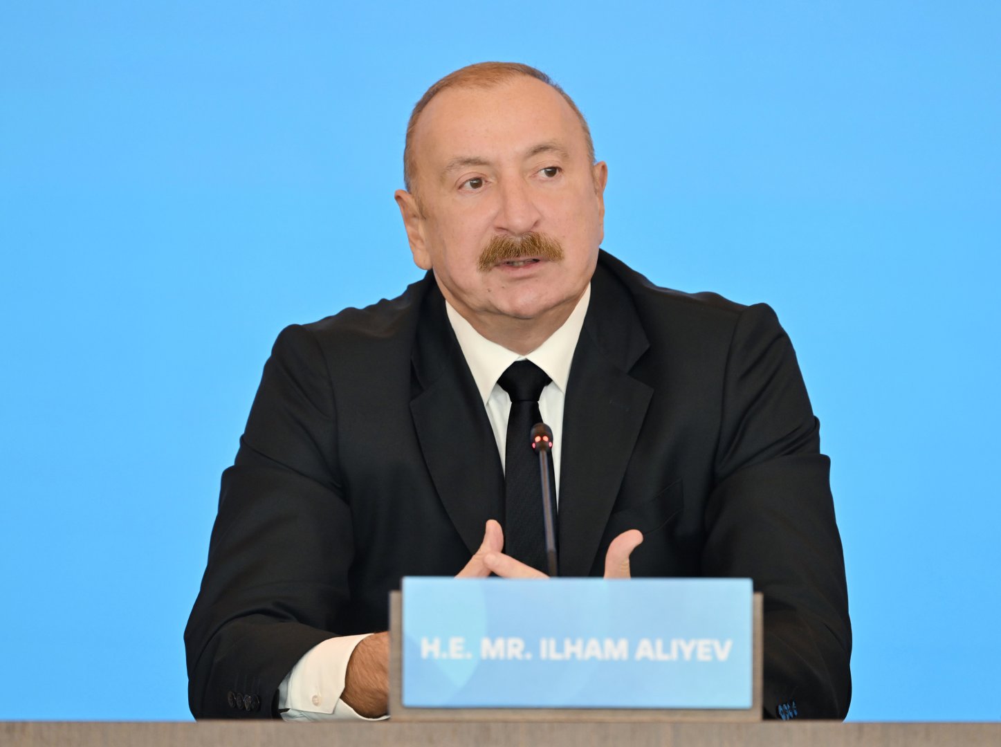 Prezident İlham Əliyev VII Ümumdünya Mədəniyyətlərarası Dialoq Forumunun açılışında çıxış edib (FOTO)