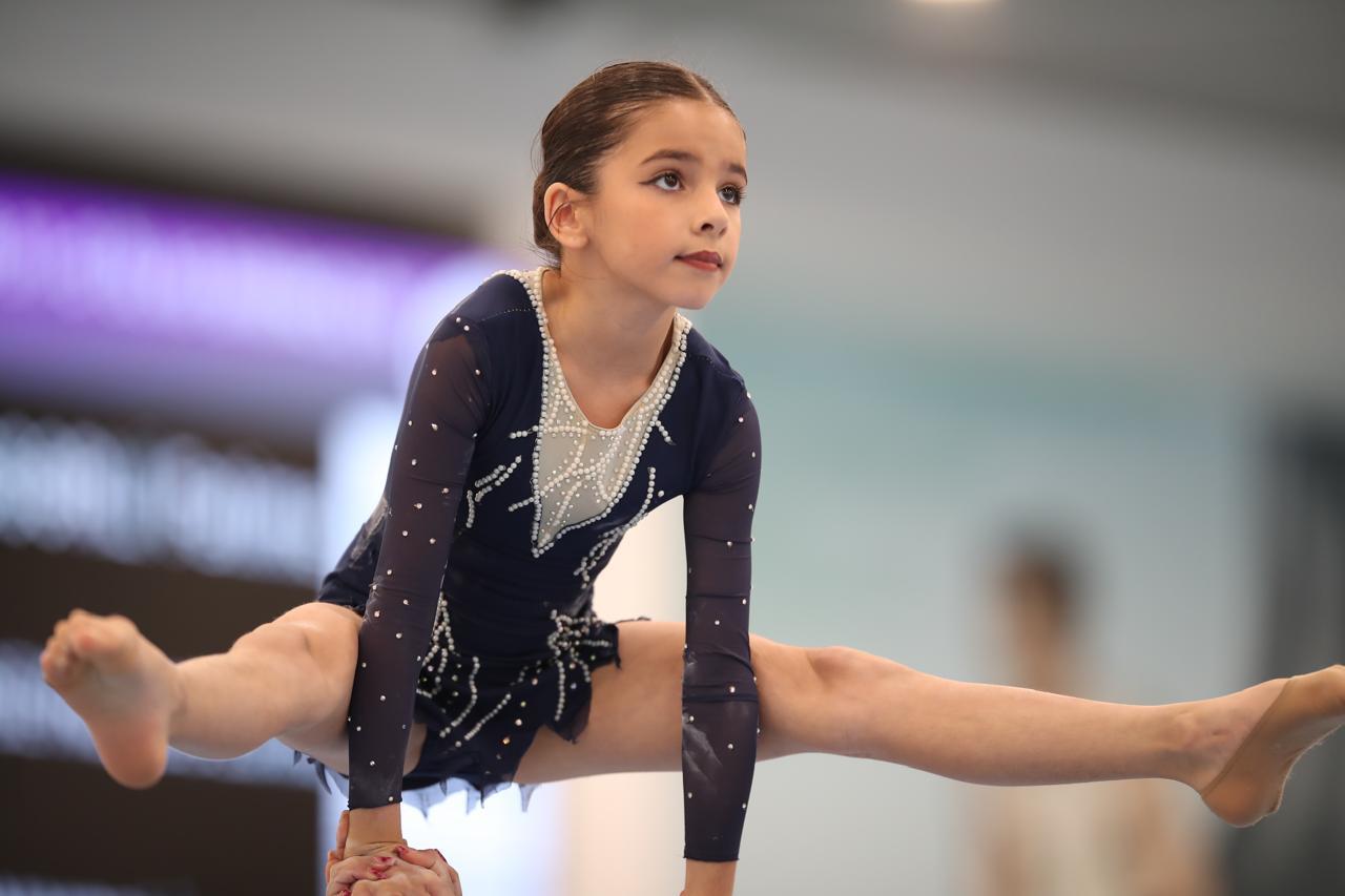 Akrobatika və aerobika gimnastikası üzrə ölkə birinciliklərinə start verilib (FOTO)