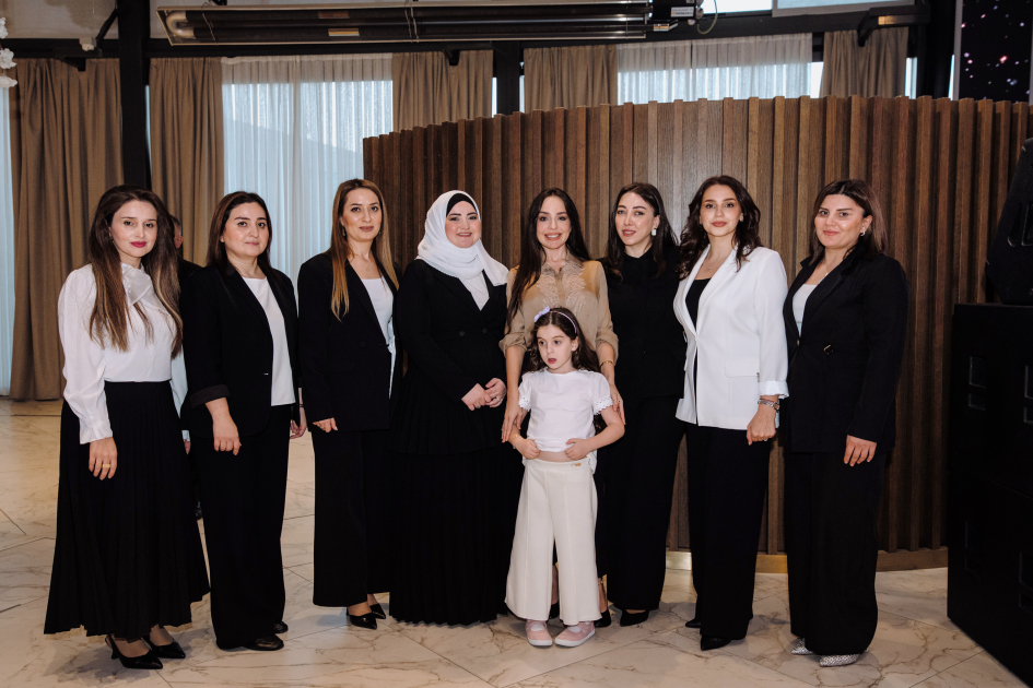 Leyla Əliyeva və Arzu Əliyeva “Cənnətin ariyası” adlı layihə çərçivəsində təqdim olunan konsertdə iştirak ediblər (FOTO)