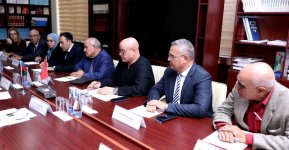 Mərakeş-Azərbaycan Dostluq Assosiasiyasının üzvləri Diasporla İş üzrə Dövlət Komitəsinin sədri ilə görüşüb (FOTO)