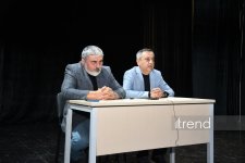 “Zərərli xarici təsirlərə və saxta xəbərlərə qarşı sayıqlığın artırılmasına dəstək” layihəsi ADMİU-da (FOTO/VİDEO)