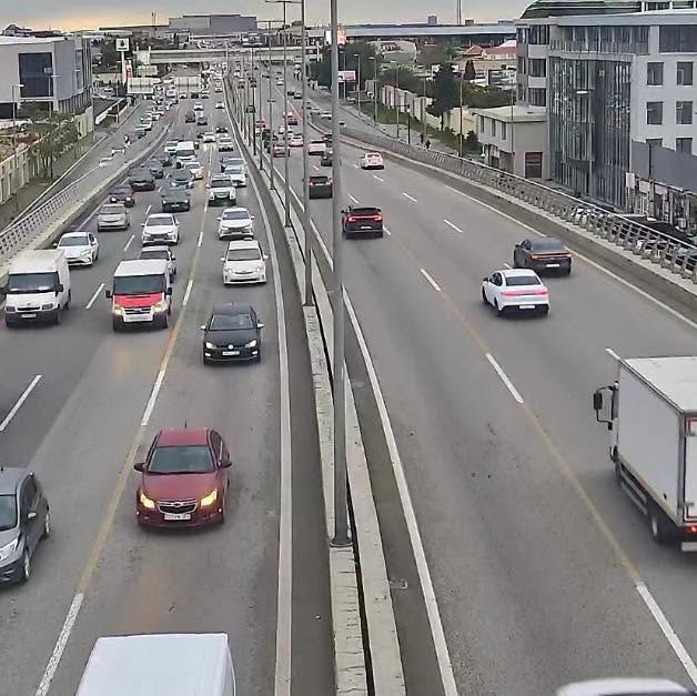 DİQQƏT: Bu yollarda tıxac var - SİYAHI (FOTO)