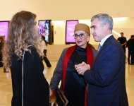 Heydər Əliyev Fondunun vitse-prezidenti Leyla Əliyeva və Alyona Əliyeva “Art Weekend”in rəsmi açılışında iştirak ediblər (FOTO)