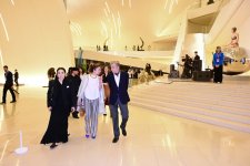 Heydər Əliyev Fondunun vitse-prezidenti Leyla Əliyeva və Alyona Əliyeva “Art Weekend”in rəsmi açılışında iştirak ediblər (FOTO)