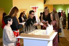 Heydər Əliyev Fondunun vitse-prezidenti Leyla Əliyeva və Alyona Əliyeva “Art Weekend”in rəsmi açılışında iştirak ediblər (FOTO)