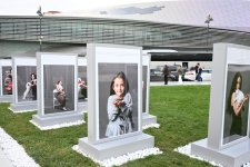 Heydər Əliyev Fondunun vitse-prezidenti Leyla Əliyeva və Alyona Əliyeva “Art Weekend”in rəsmi açılışında iştirak ediblər (FOTO)